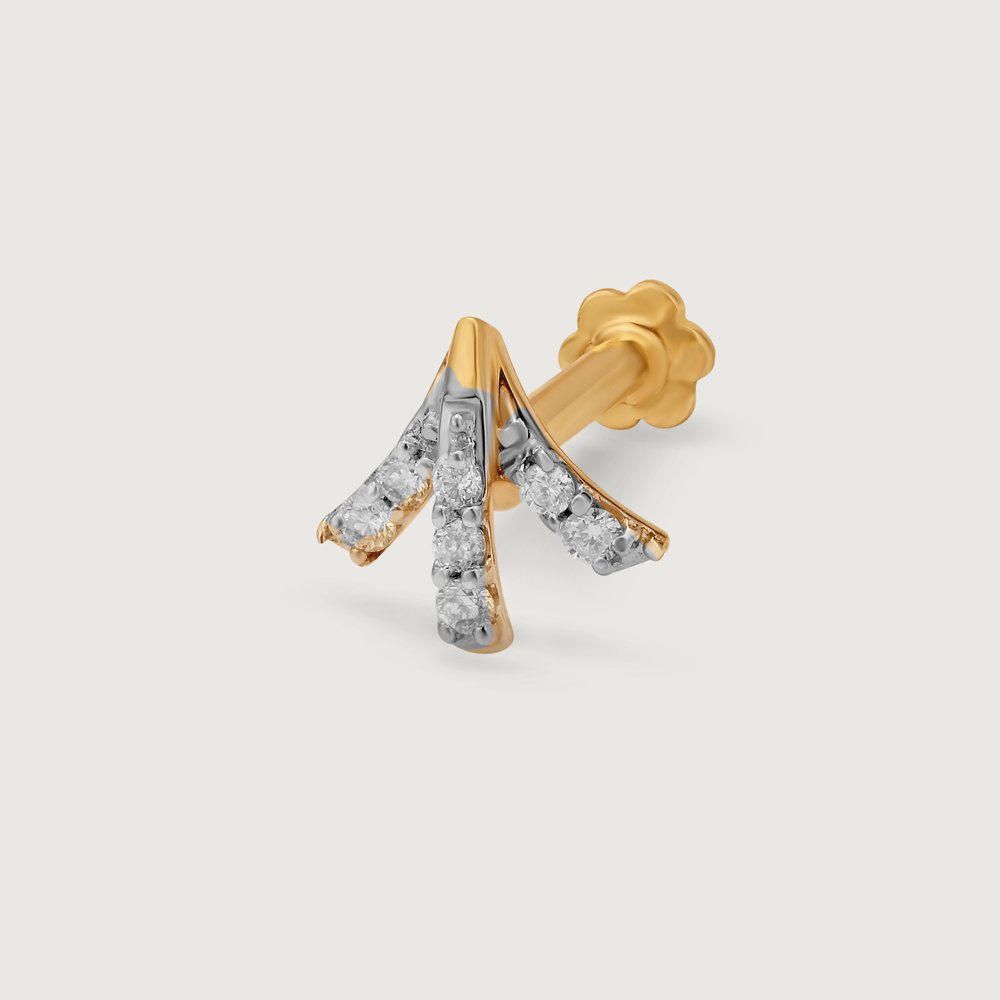 Stellar Elegance 14KT Diamond Nose Pin,,hi-res image number null
