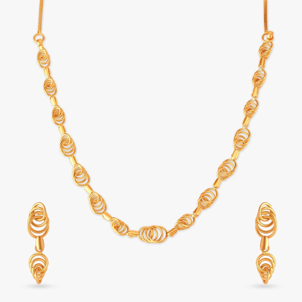 

Captivating Swirls Necklace Set