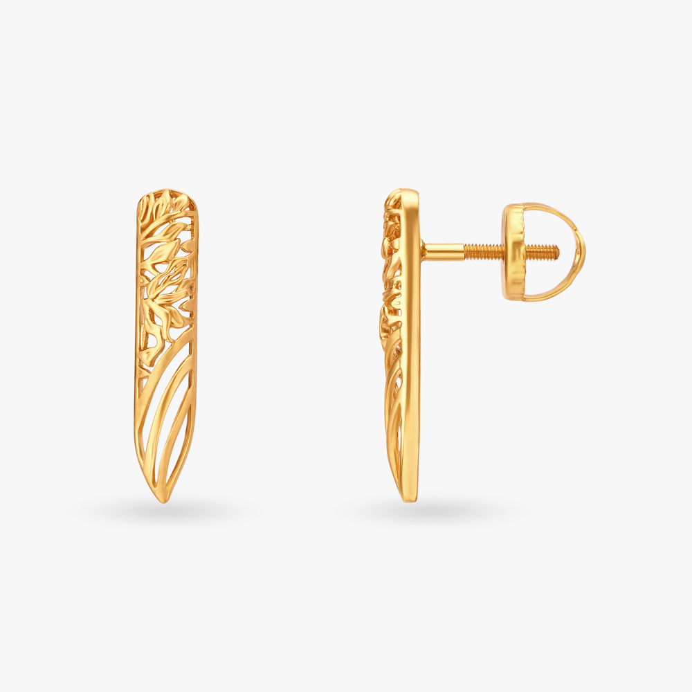 Graceful Gold Stud Earrings,,hi-res image number null