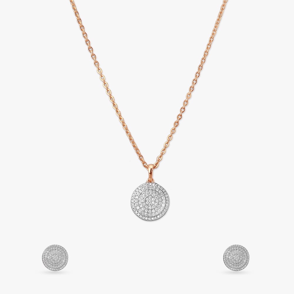 

Glitter Disc Diamond Pendant with Chain and Earrings Set