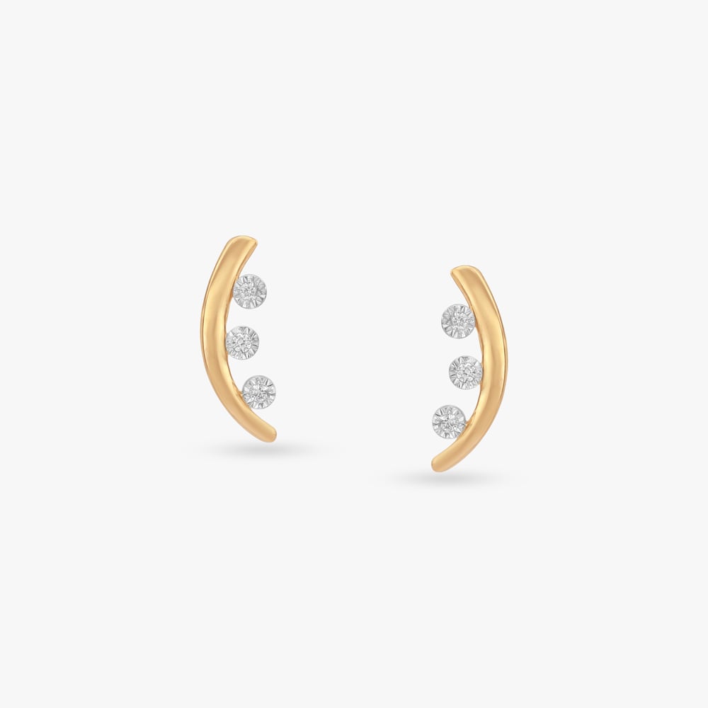 

Arc Glow Diamond Stud Earrings