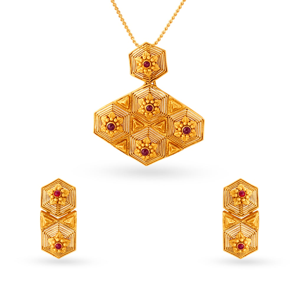 Mesmerising Floral Pendant and Earrings Set