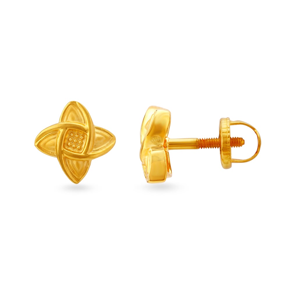 

Delightful Yellow Gold Swirled Floral Stud Earrings