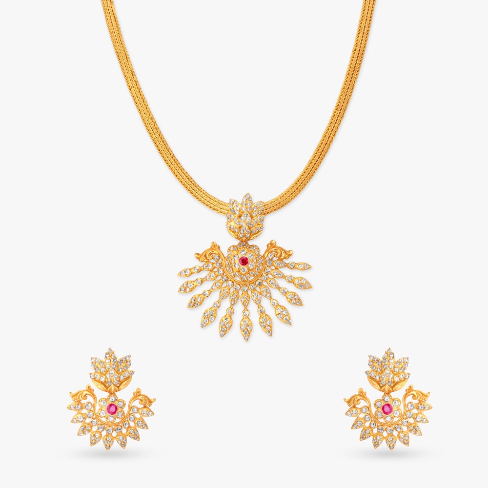 Sunburst Crest Gold Necklace Set,,hi-res image number null