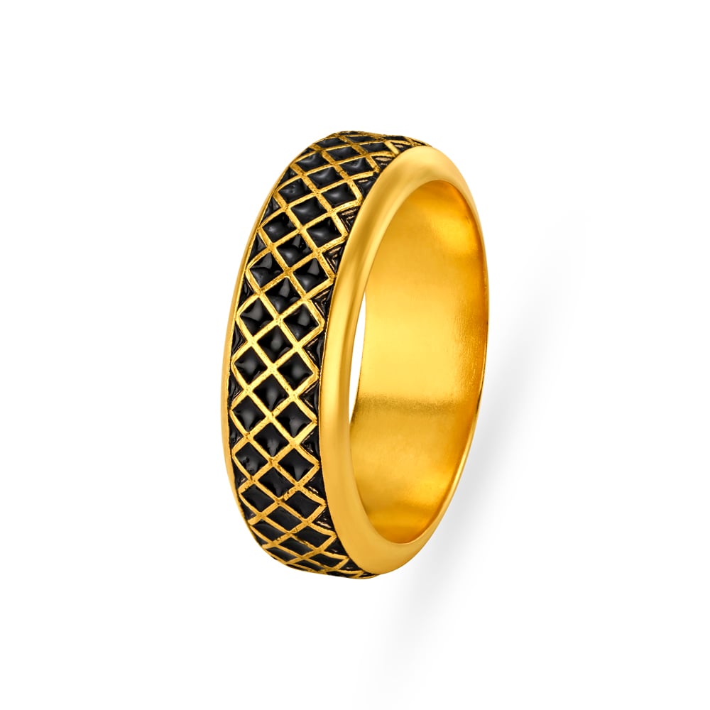 Textured Cut-Out 18 Karat Gold Finger Ring | Tanishq