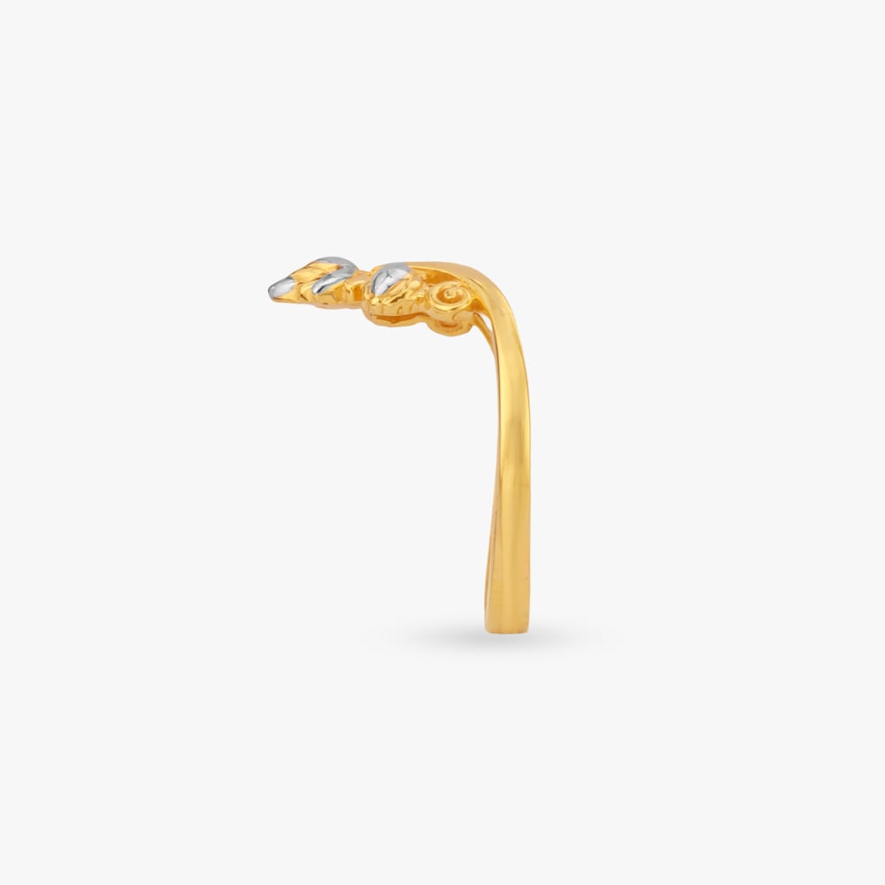 Royal Vanki Gold Ring,,hi-res image number null