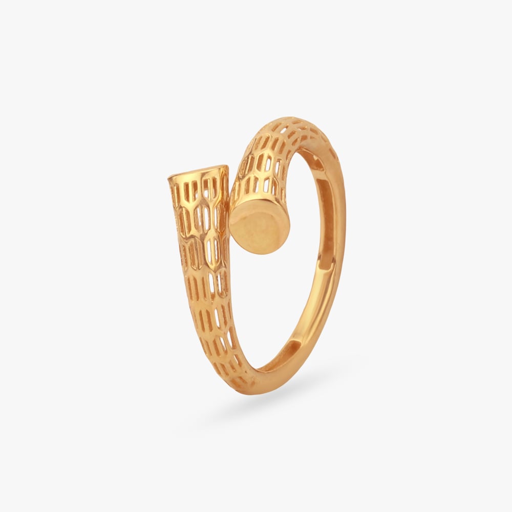 

Sculpted Grid Gold Ring