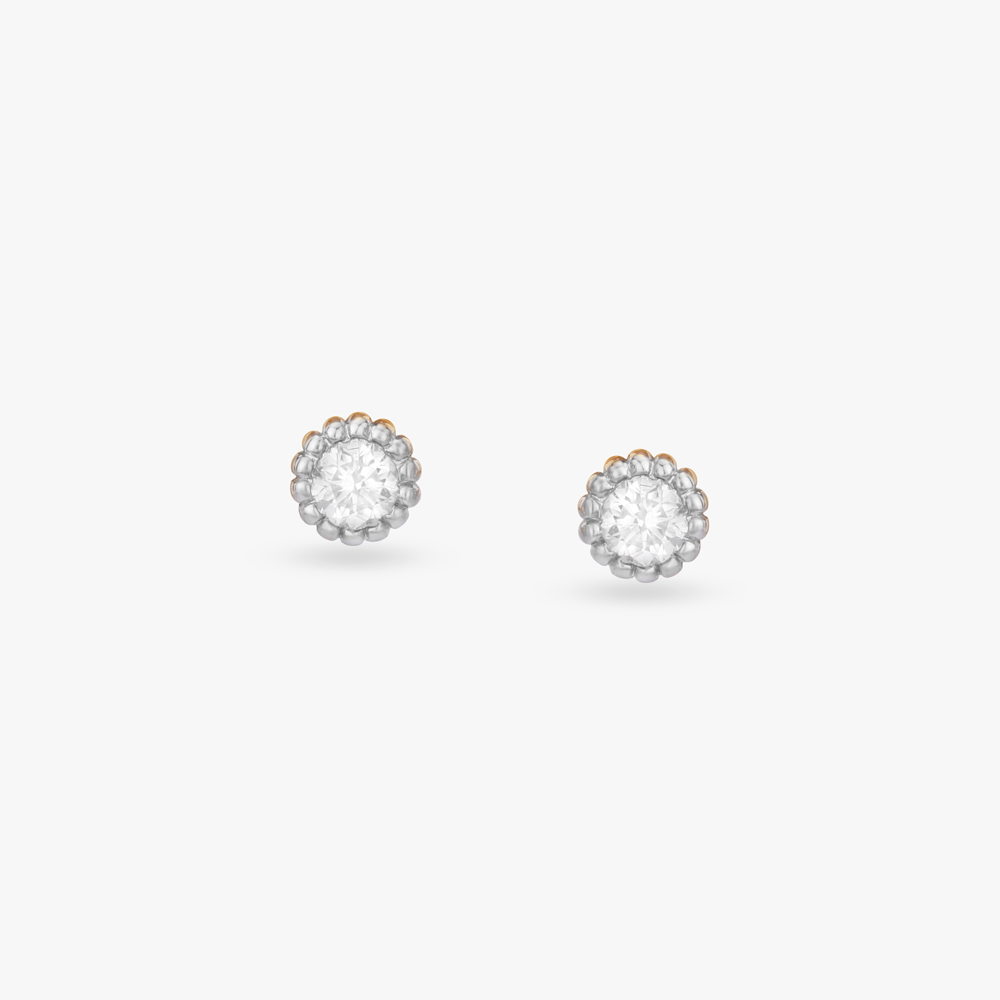 

Scallop Petal Diamond Stud Earrings