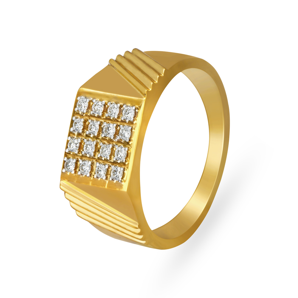 

Regal Diamond Finger Ring