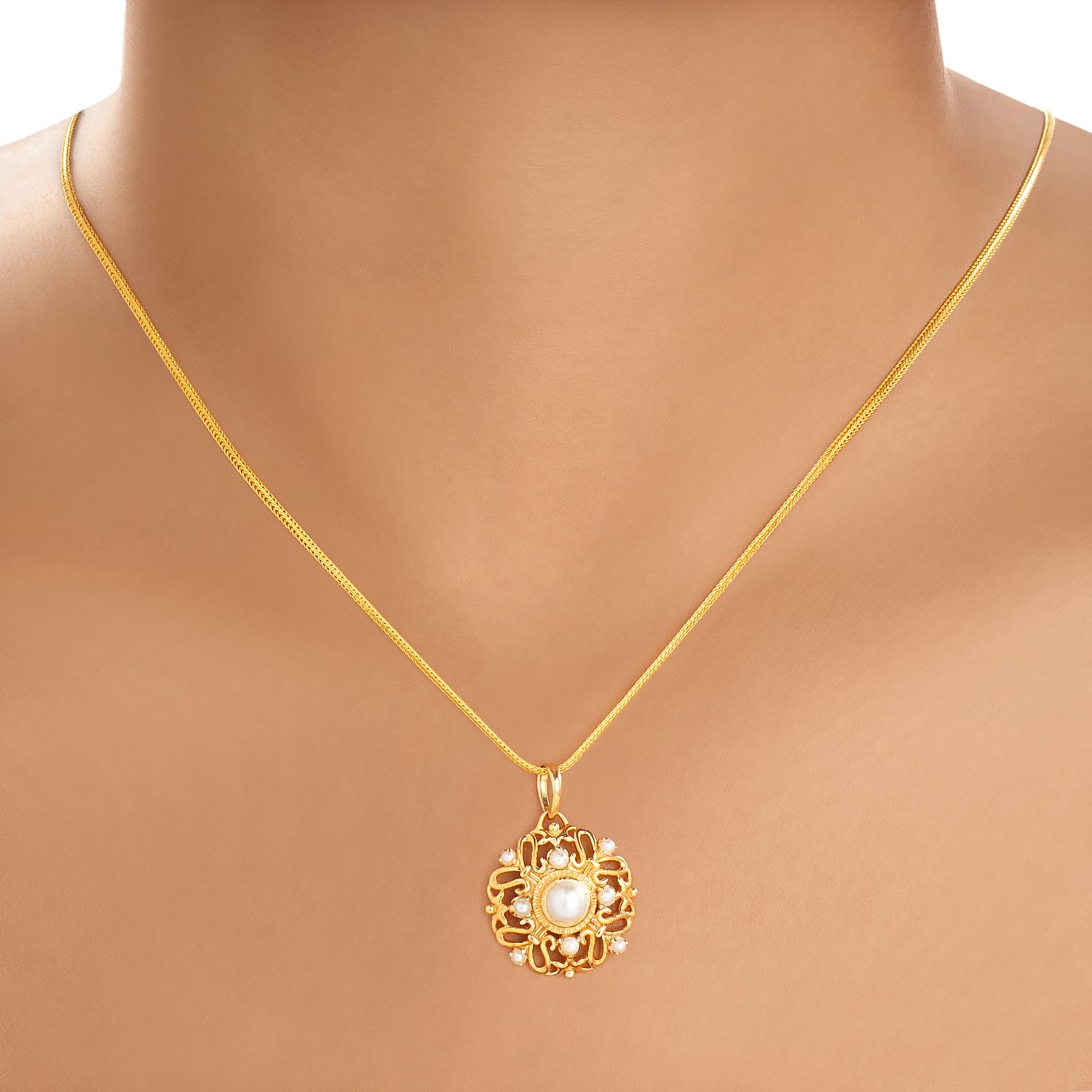 Vintage Pearly Gold Pendant,,hi-res image number null
