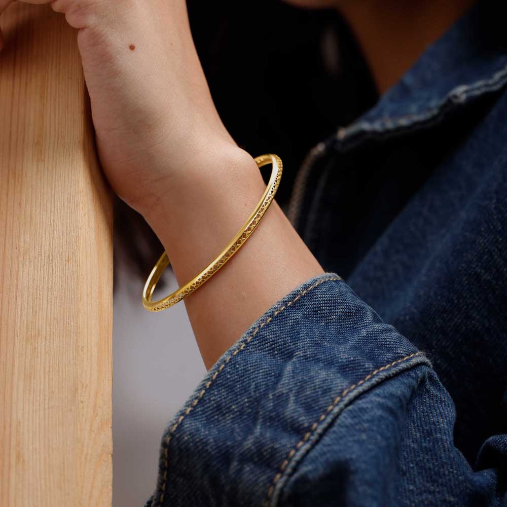 Geometric Grace Gold Bangle