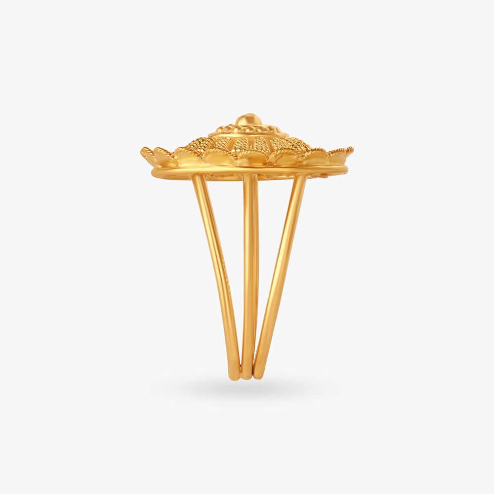 Regal Tradition Ring,,hi-res image number null