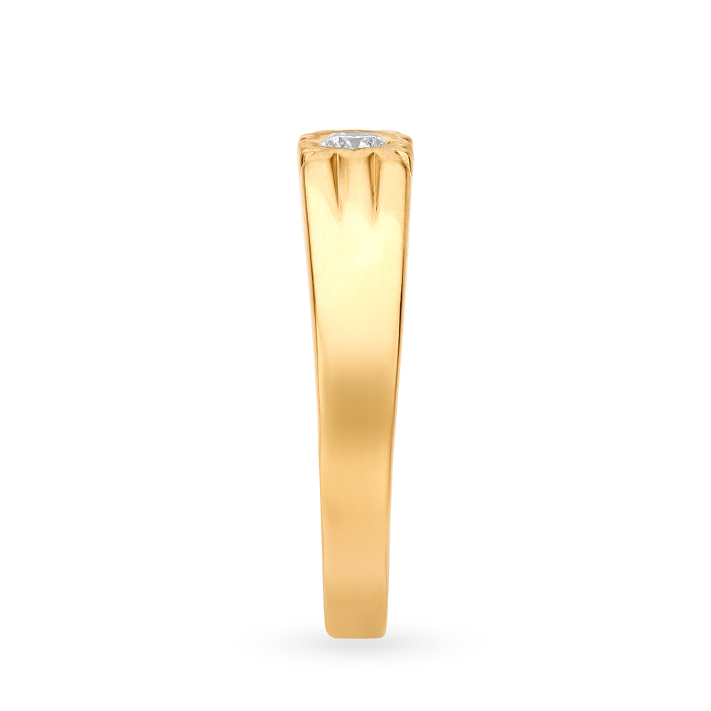 Charming 22 Karat Yellow Gold And Diamond Finger Ring,,hi-res image number null