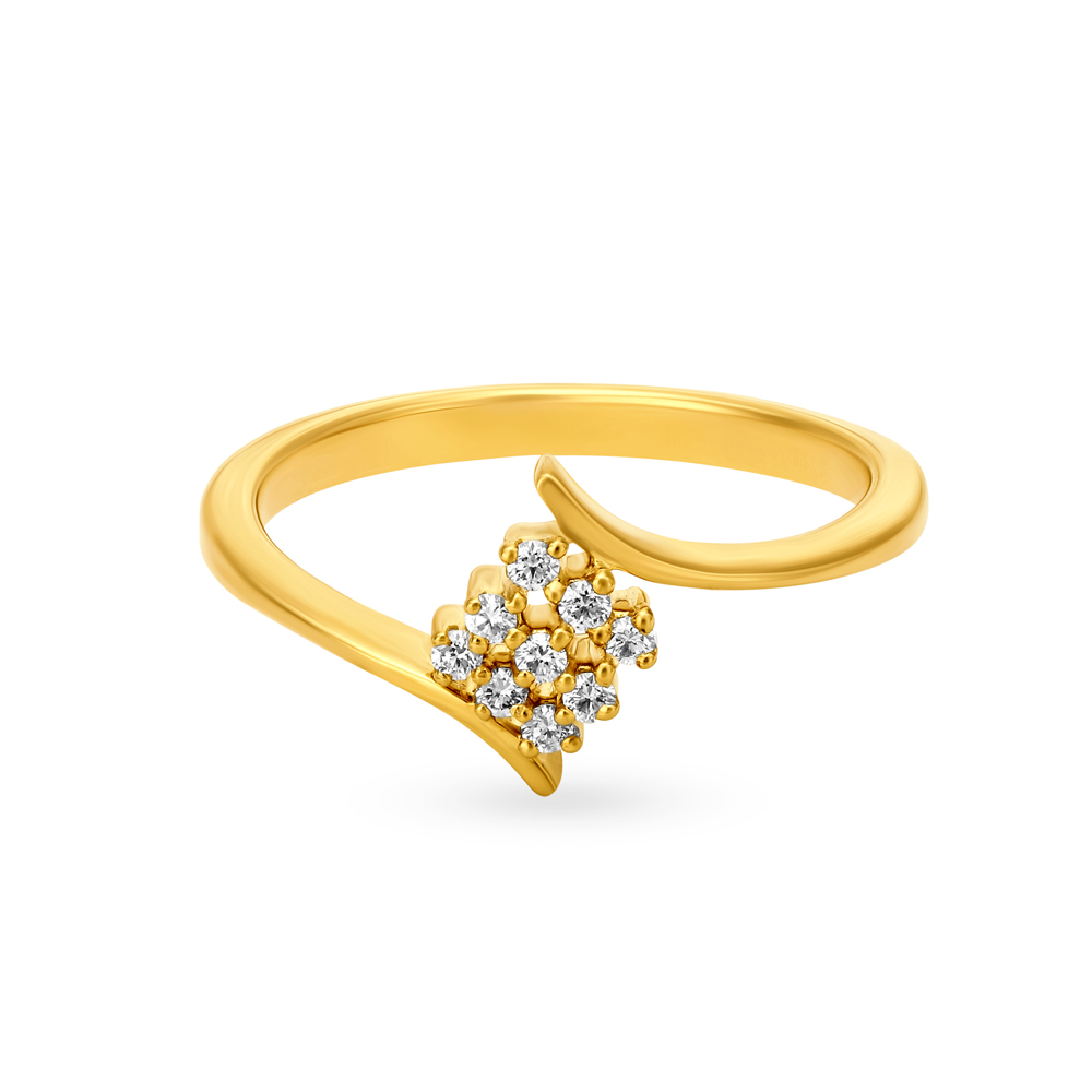 Seraphic 18 Karat Yellow Gold And Diamond Finger Ring,,hi-res image number null