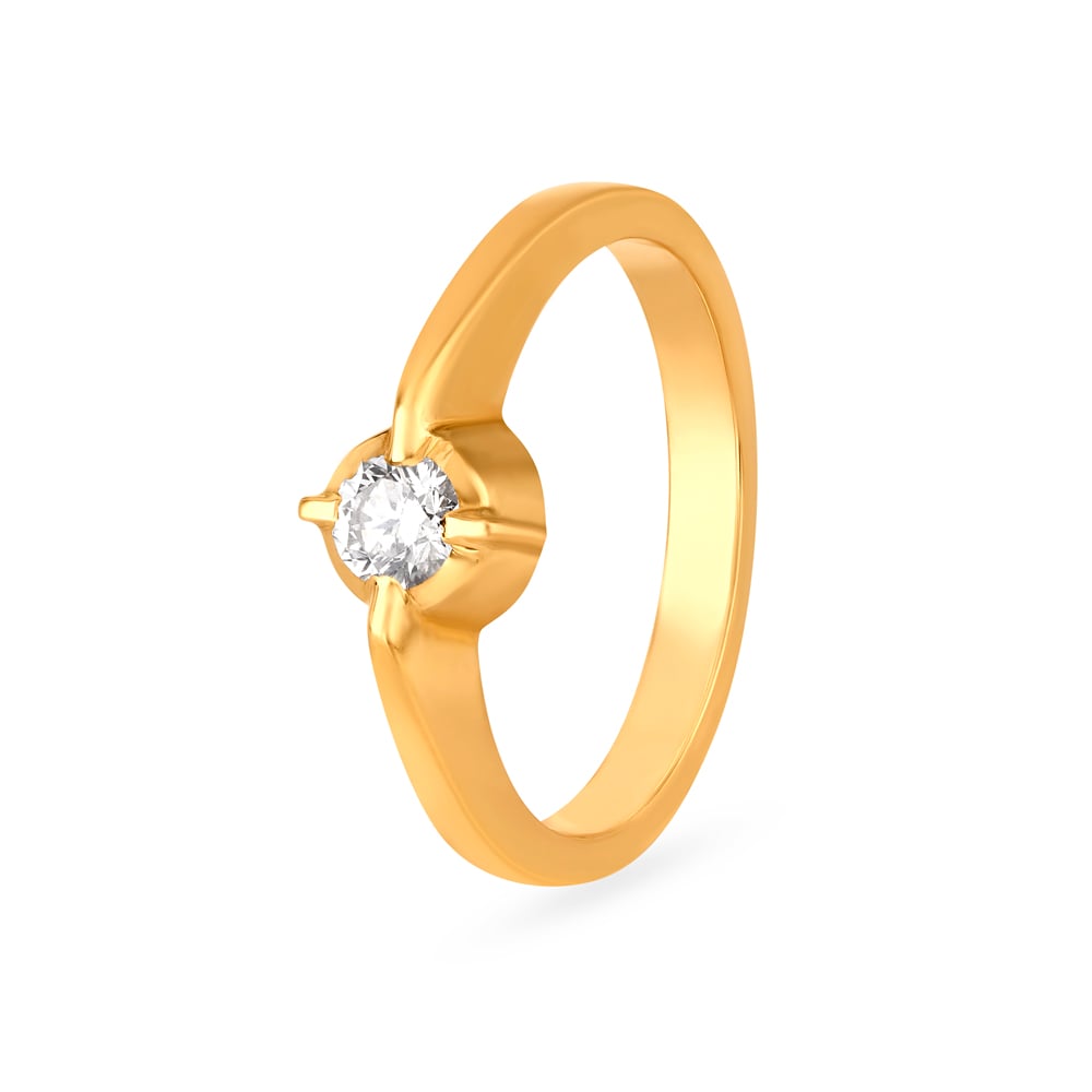 14KT Rose Gold Triangle Tango Diamond Finger Ring