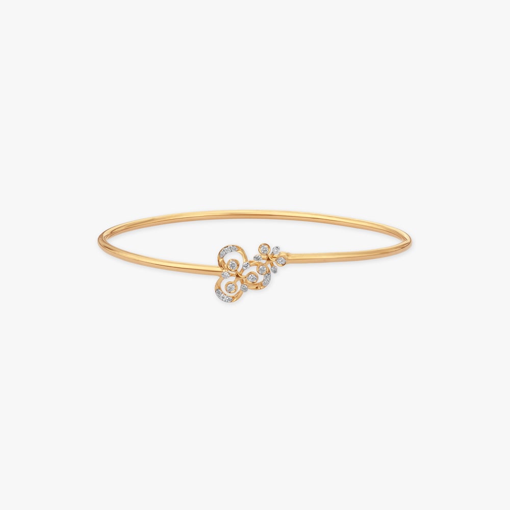 

Chic Clover Diamond Bangle