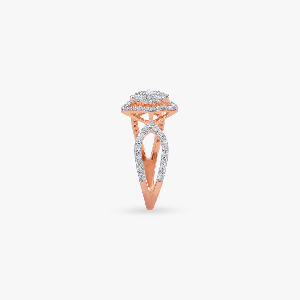 Classic Curve Diamond Ring,,hi-res image number null