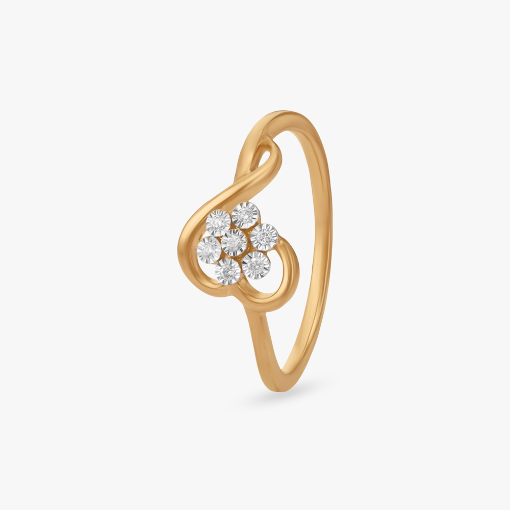 

Bloom Curve Diamond Ring