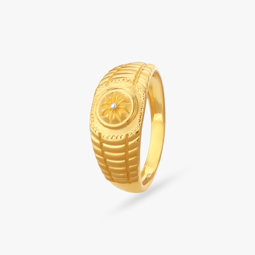 

Floral Medallion Gold Ring For Men