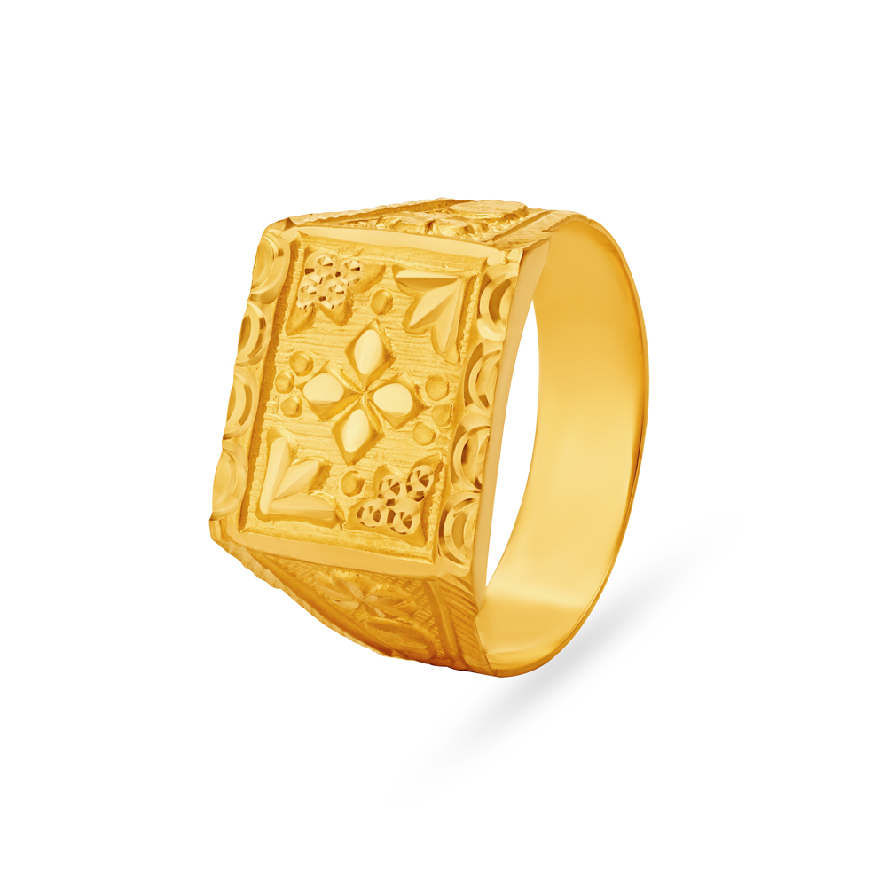 Luxurious Gold Finger Ring For Men,,hi-res image number null
