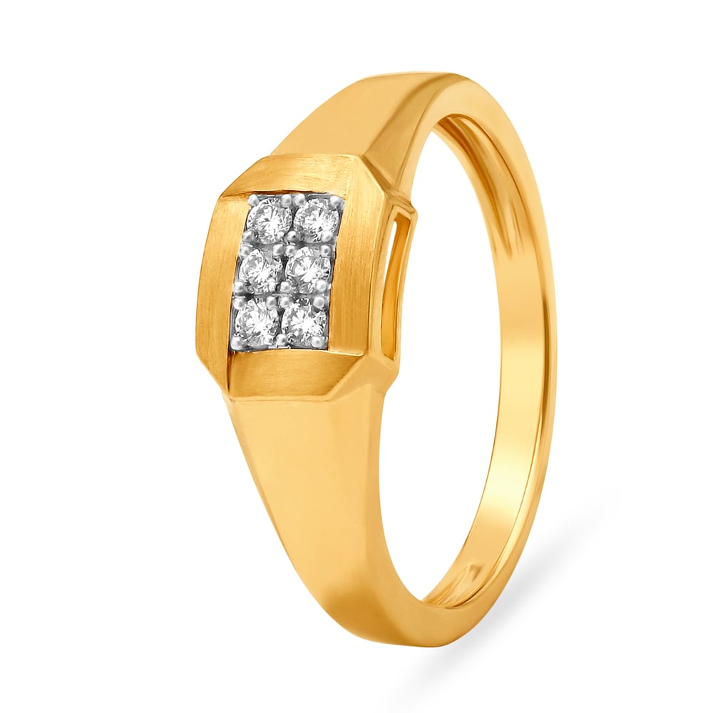 Contemporary 22 Karat Yellow Gold Finger Ring