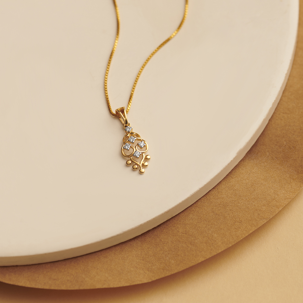Classic Traditional Diamond Pendant