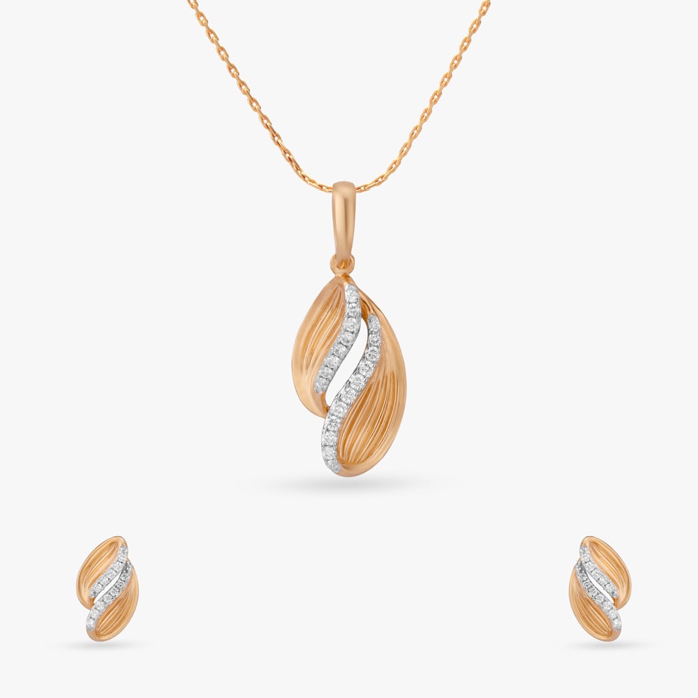 

Sparkling Rhythm Diamond Pendant and Earrings Set