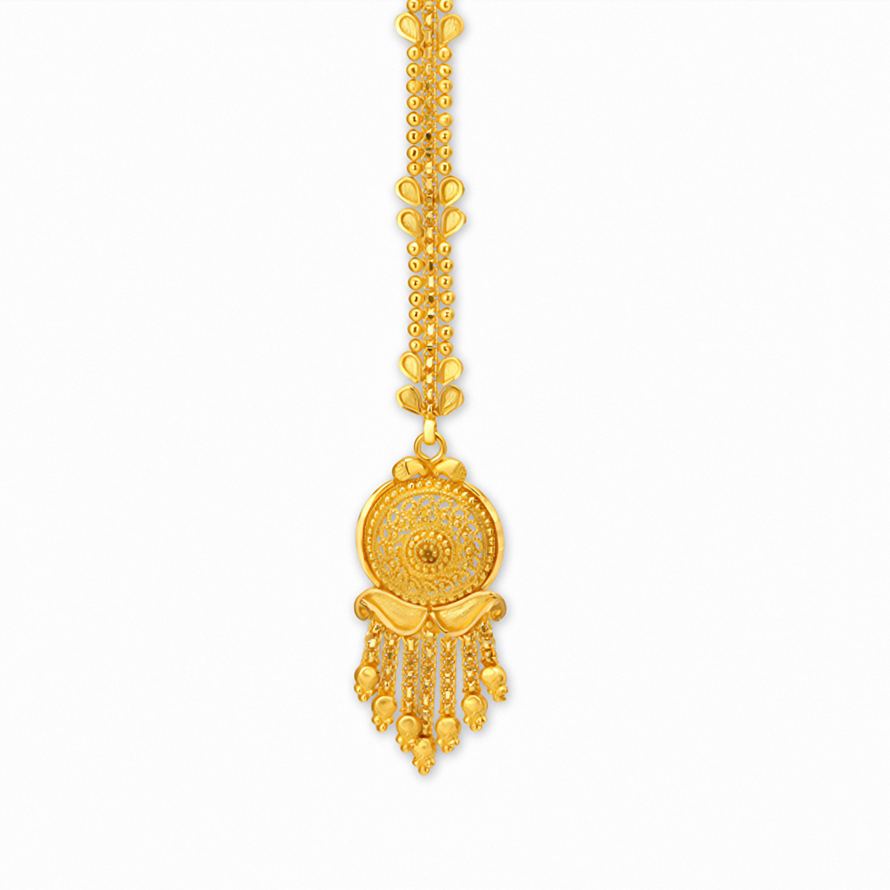Stunning Intricate Maang Tikka