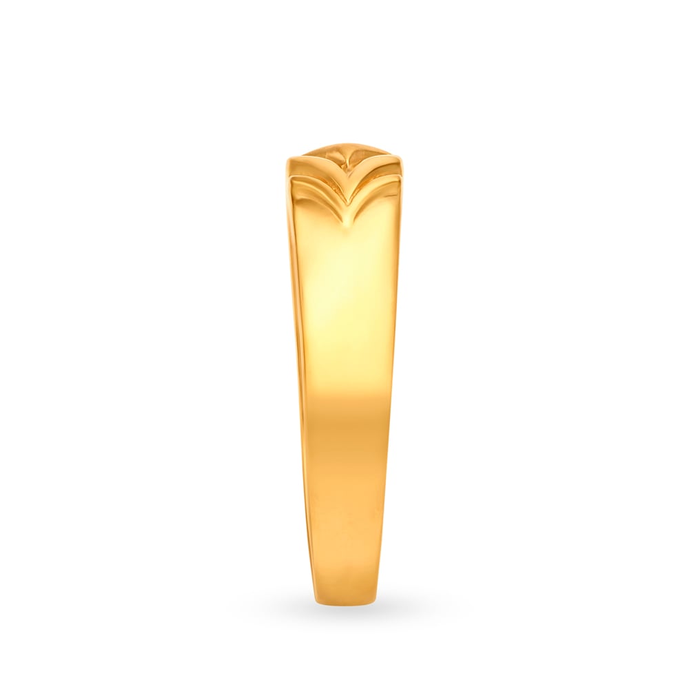 Dapper 22 Karat Yellow Gold Concentric Patterned Finger Ring,,hi-res image number null