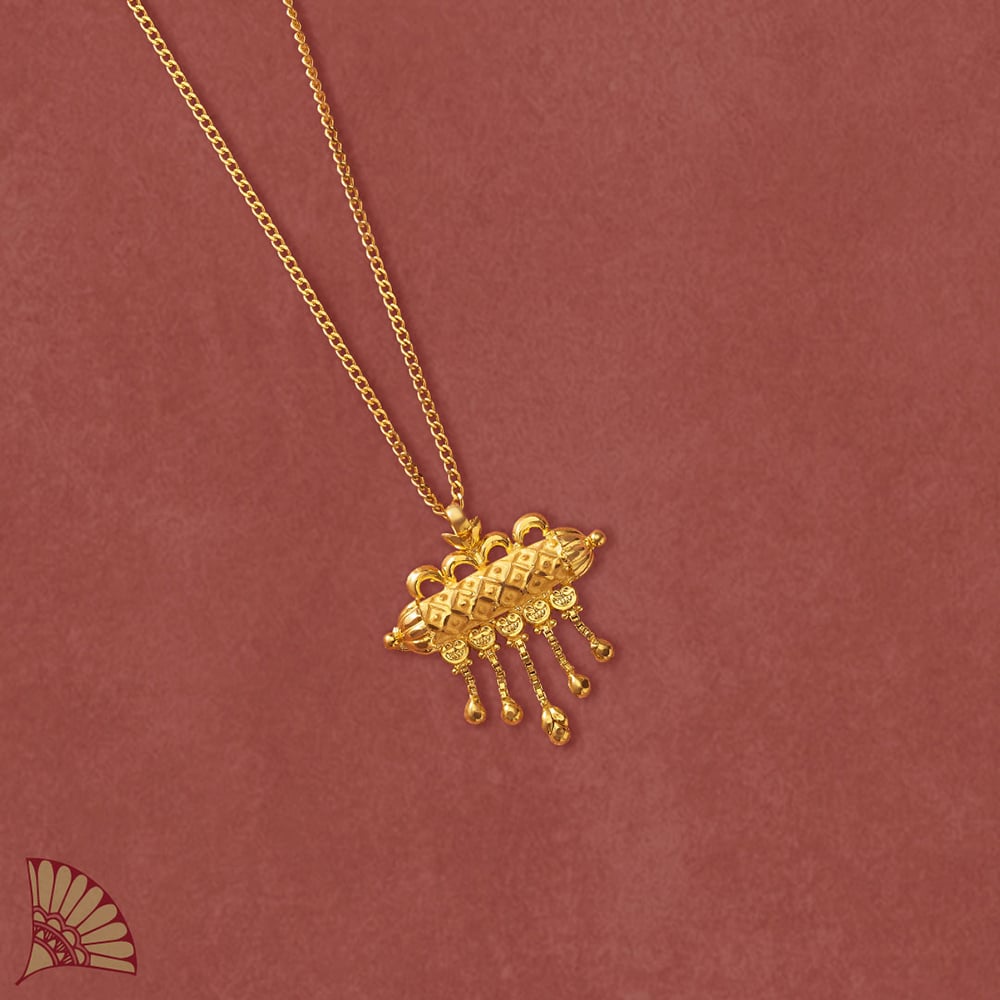 Mithila Lattice Gold Pendant,,hi-res image number null