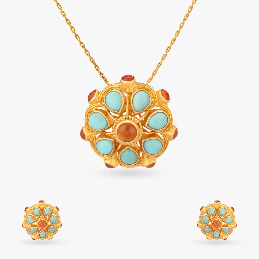 

Tropical Slice Gold Pendant and Earrings Set