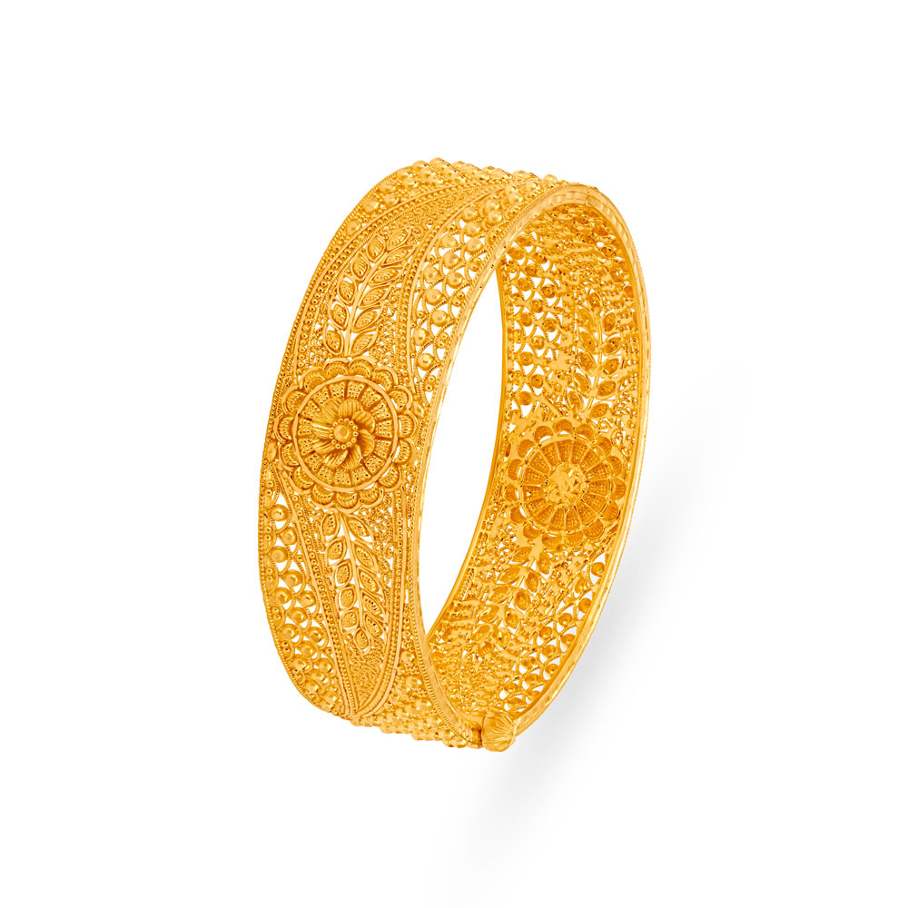 Graceful Bengali Gold Bala Bangle