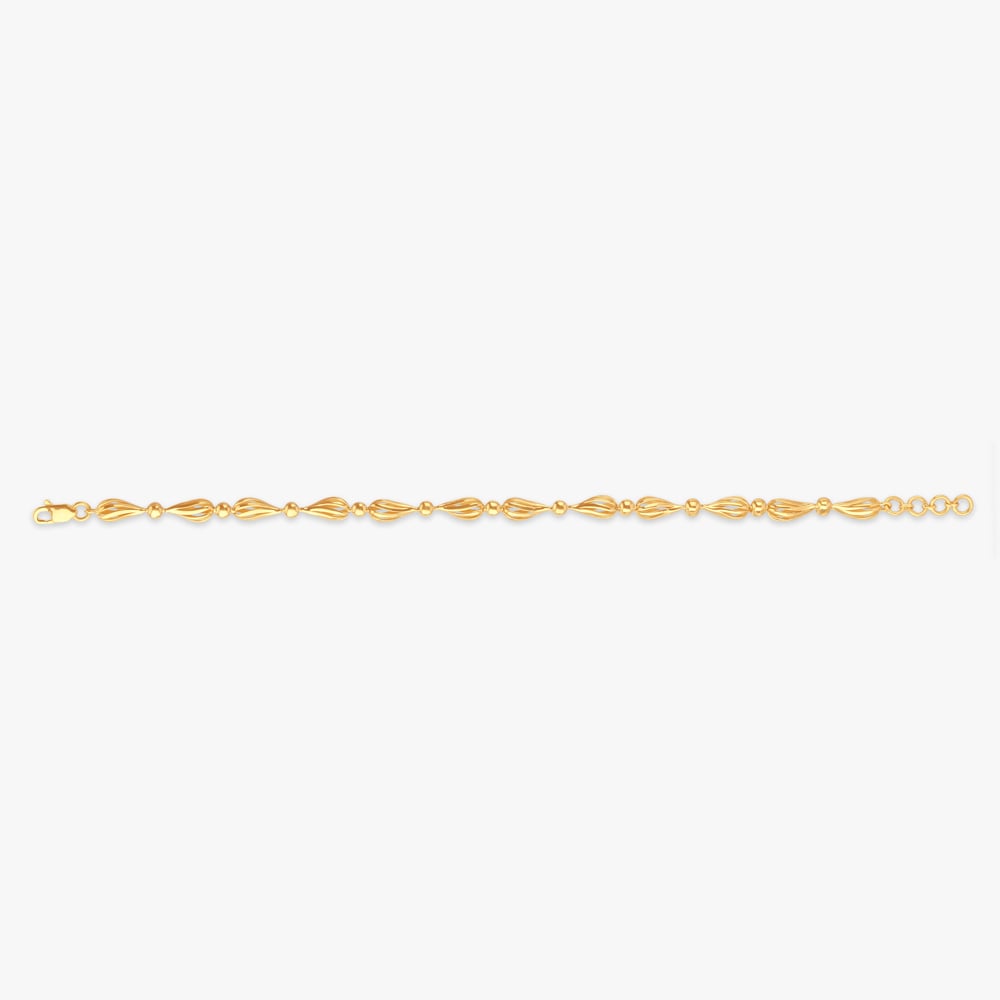 

Bow Curve Gold Bracelet