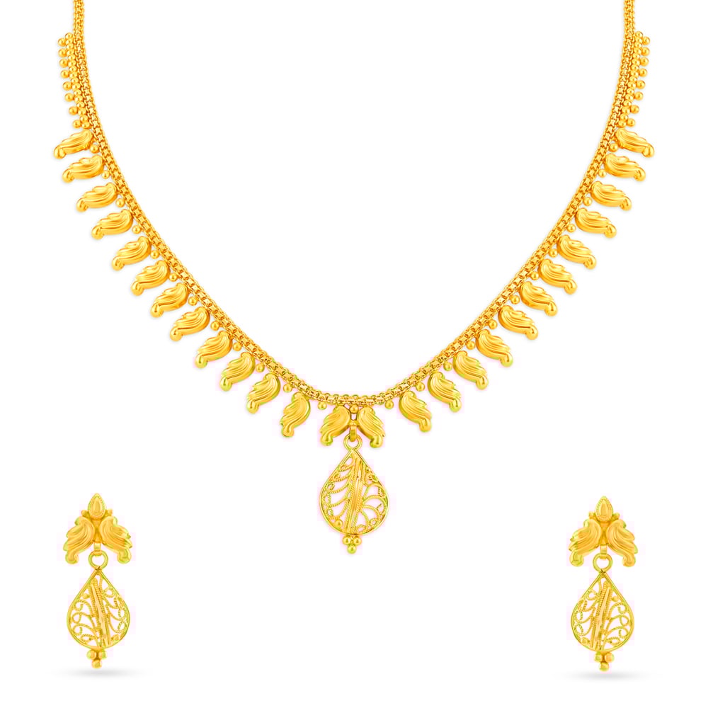 Yellow Gold Necklace Set,,hi-res image number null