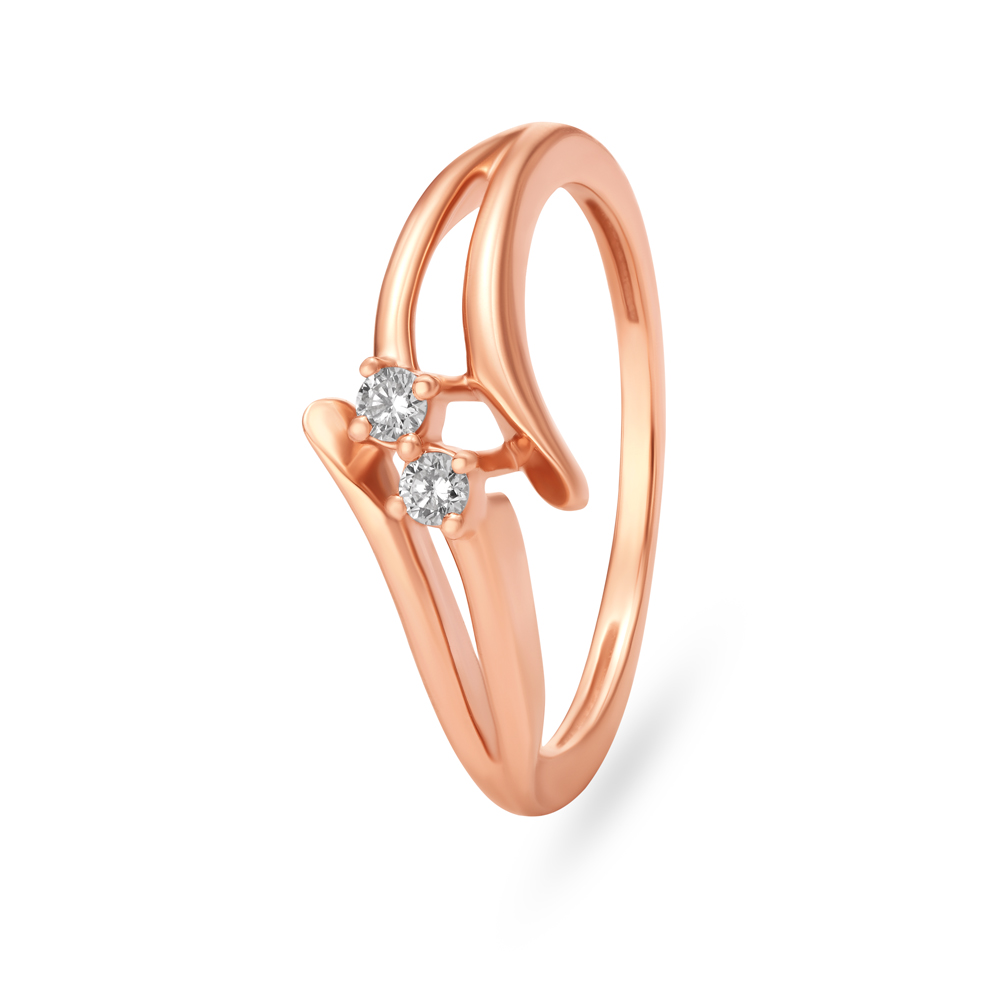 

Sleek Wave Finger Ring
