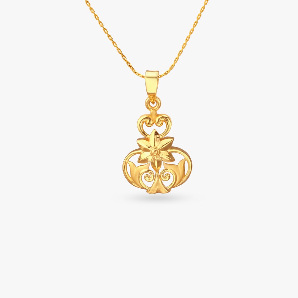 

Bloom Crest Gold Pendant