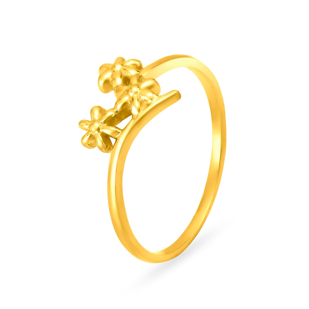 Adorable 22 Karat Yellow Gold Floral Finger Ring,,hi-res image number null