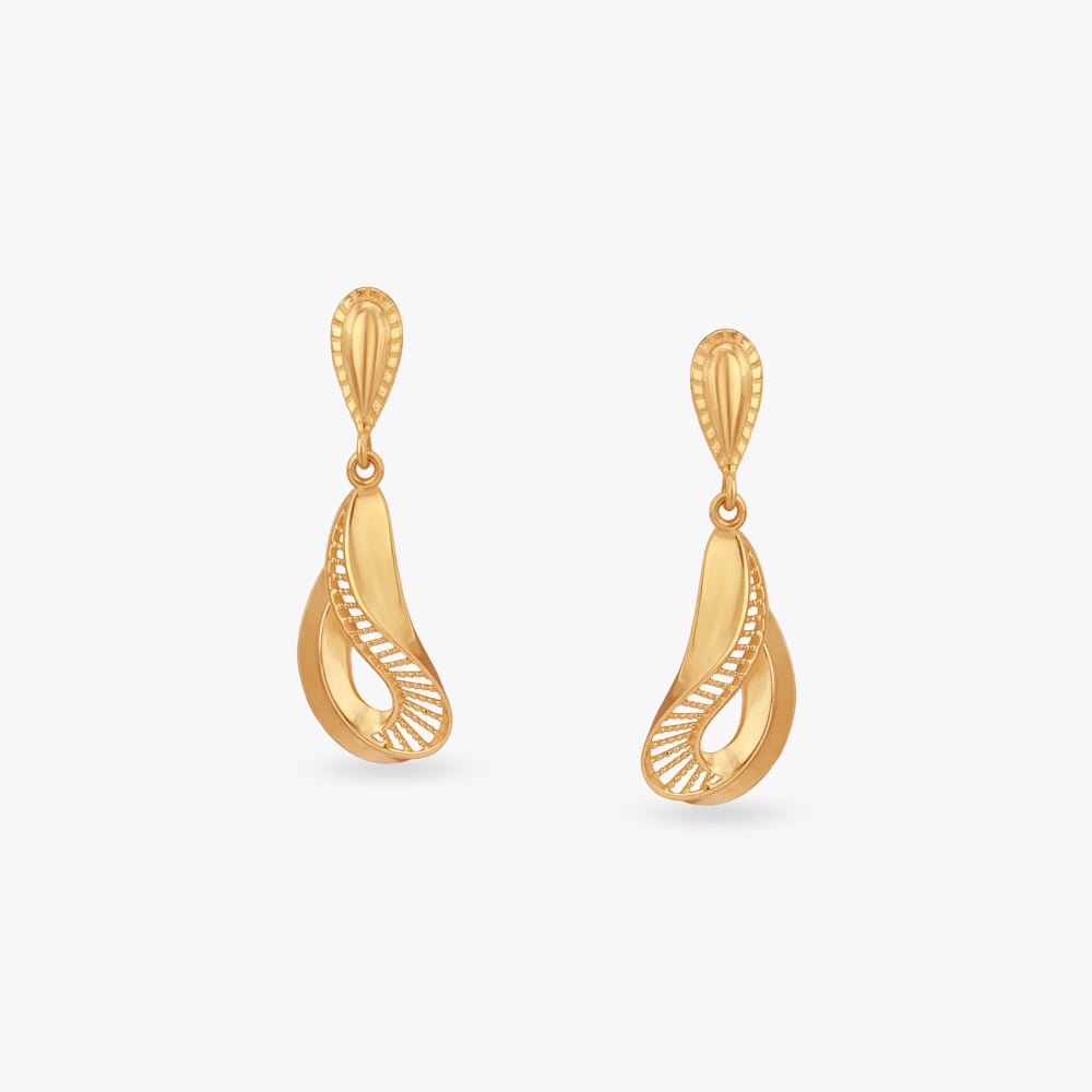 

Radiant Flow Gold Drop Earrings