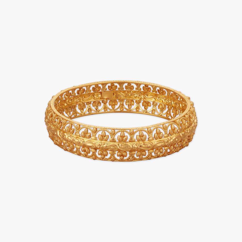 Resplendent Aura Bangle,,hi-res image number null
