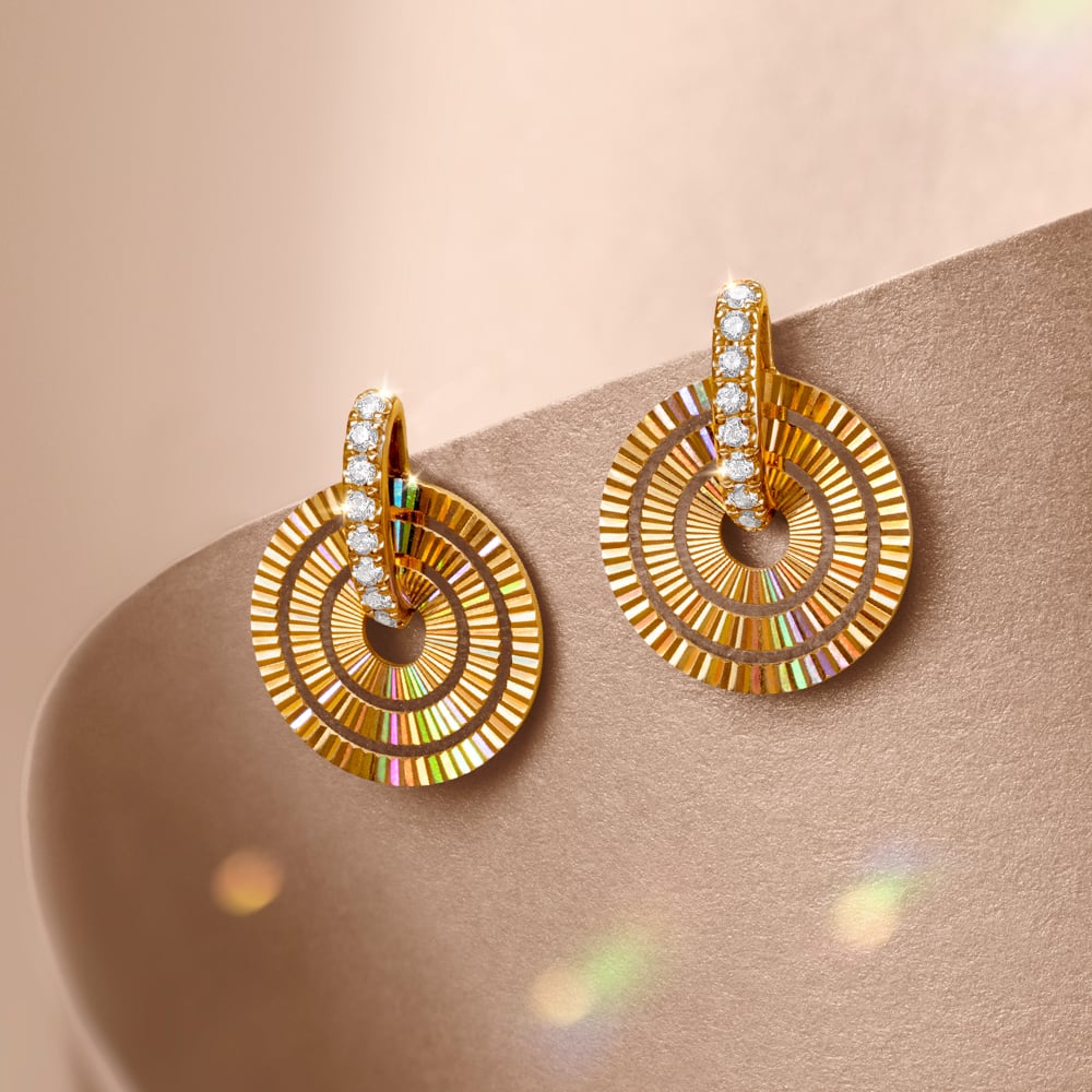 Prismatic Circle Diamond Stud Earrings,,hi-res image number null
