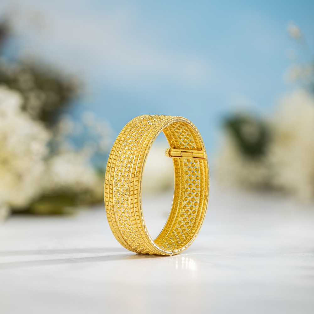 Royal 22 Karat Yellow Gold Floral Bead Bangle,,hi-res image number null