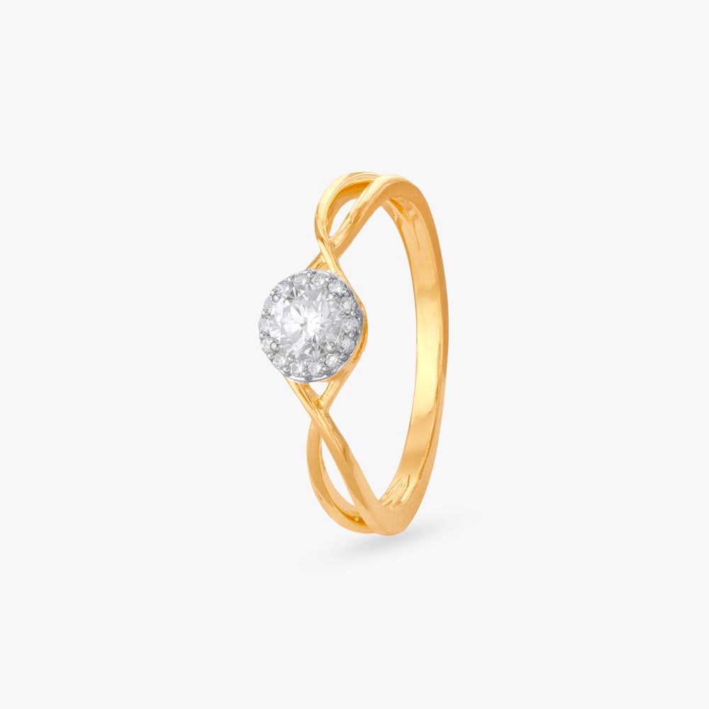 

Delicate Halo Diamond Finger Ring