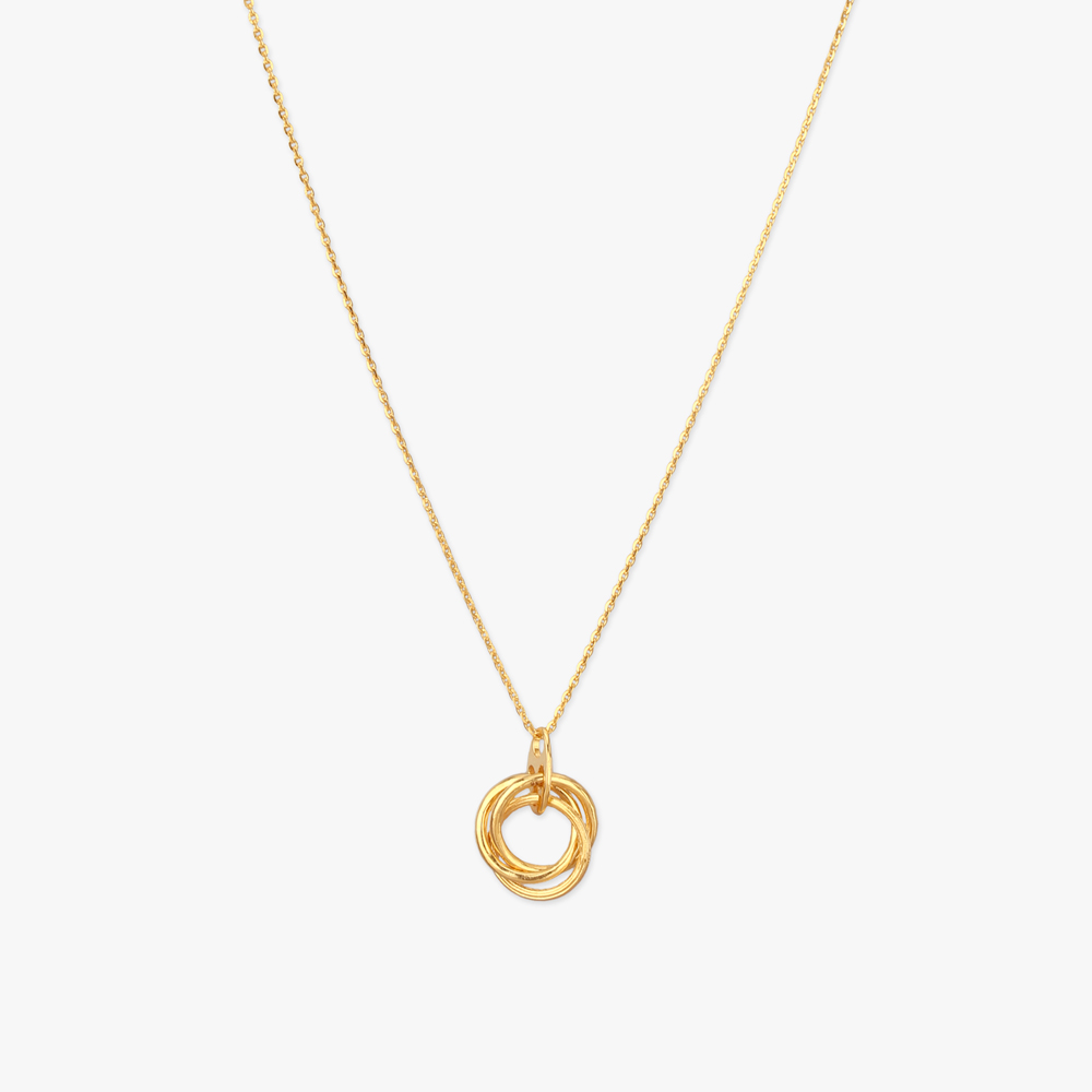 

Stylish Interlocked Gold Pendant with Chain