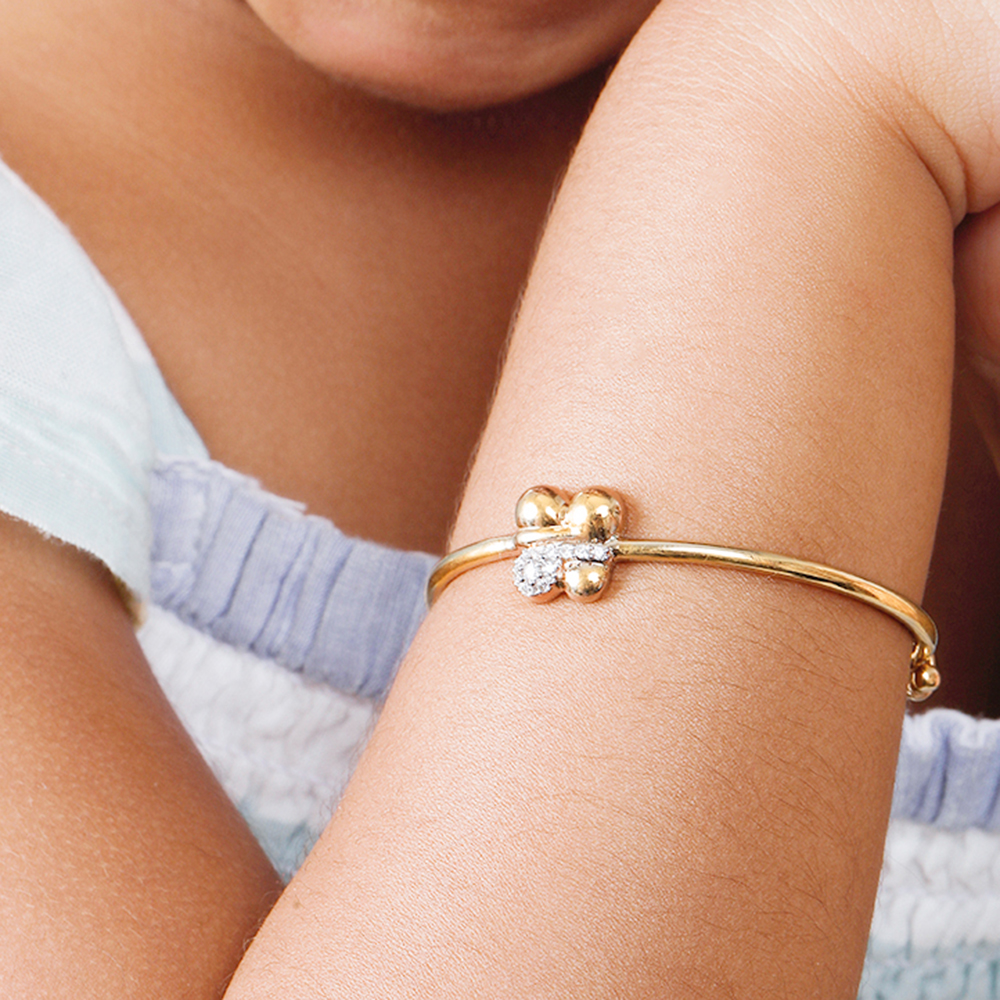 Mamma Mia 14 KT Yellow Gold Little Feet  Bangle for Kids,,hi-res image number null