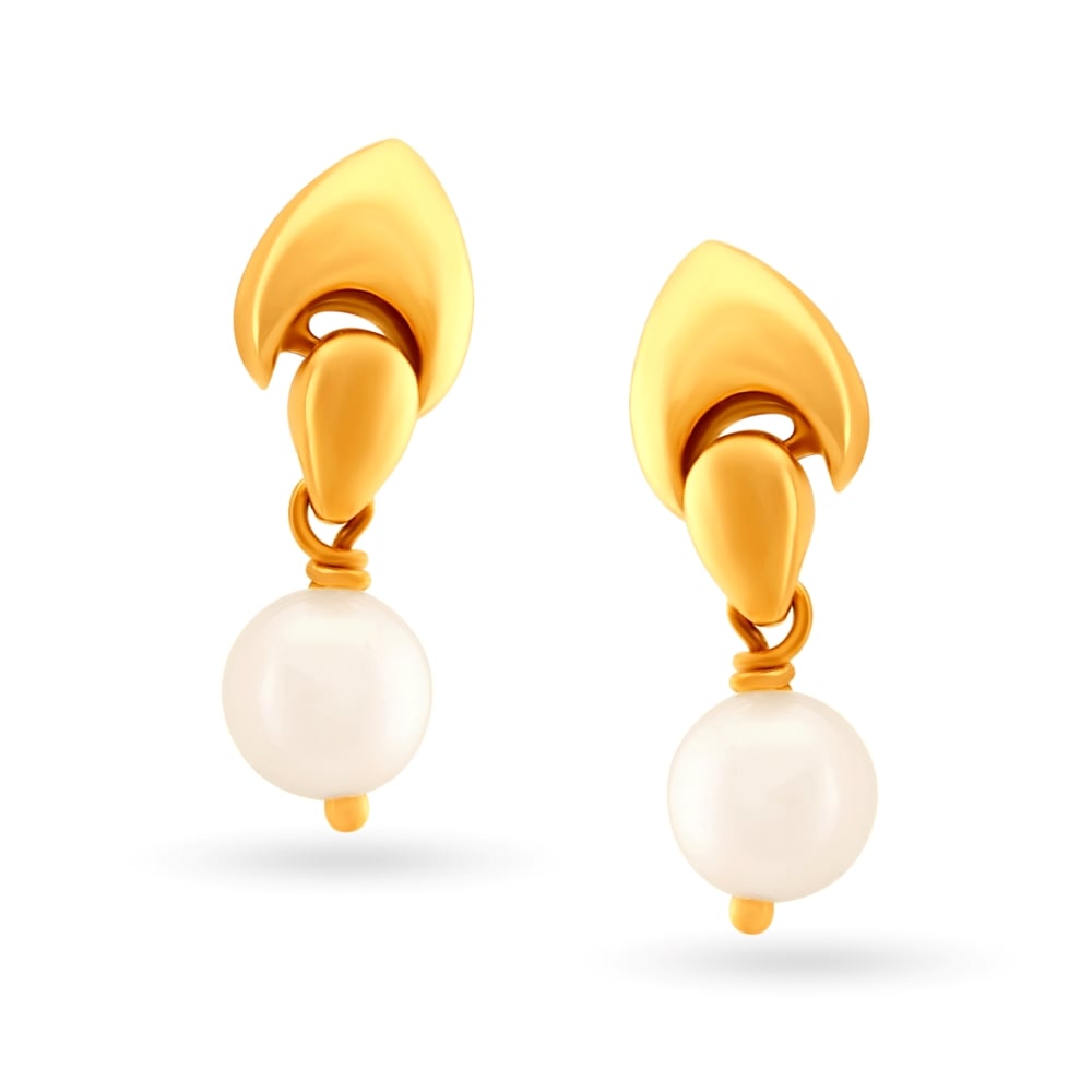 

Spellbinding Drop Earrings with Pearl
