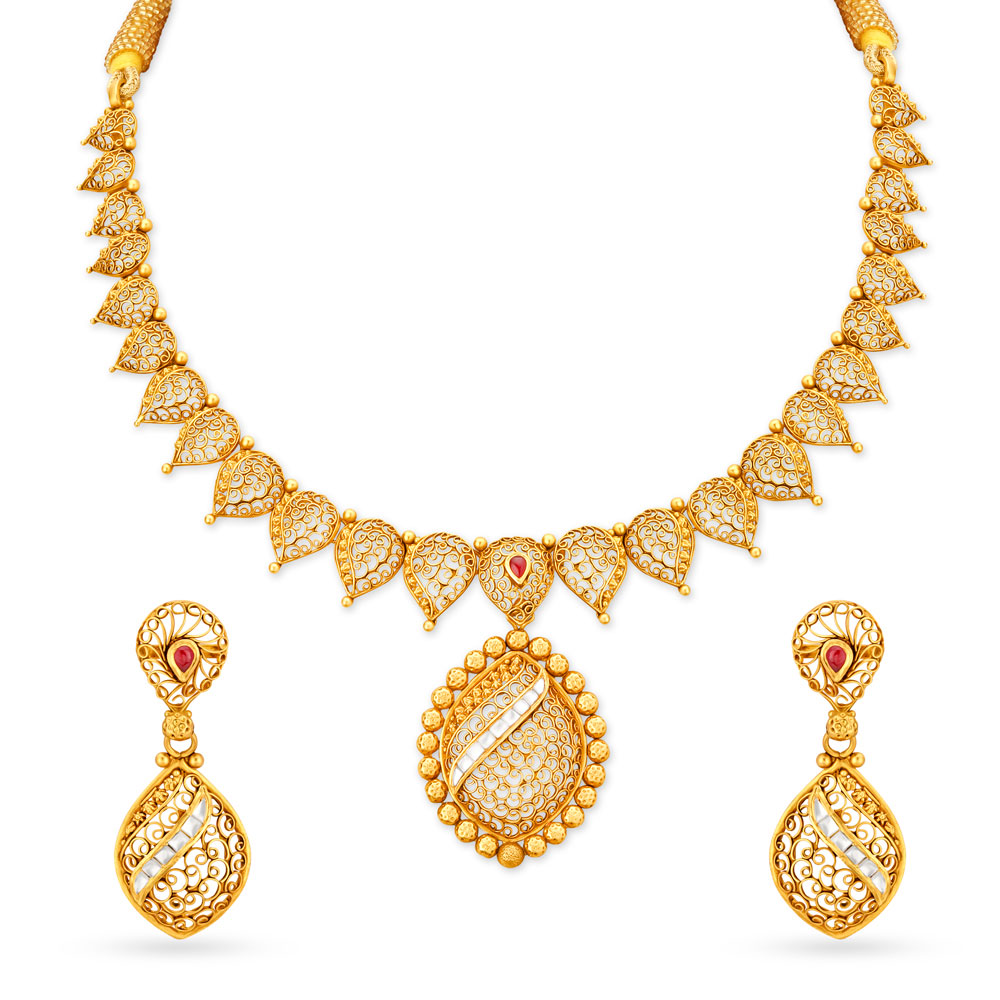 Ethereal Filigree Work Gold Necklace Set,,hi-res image number null
