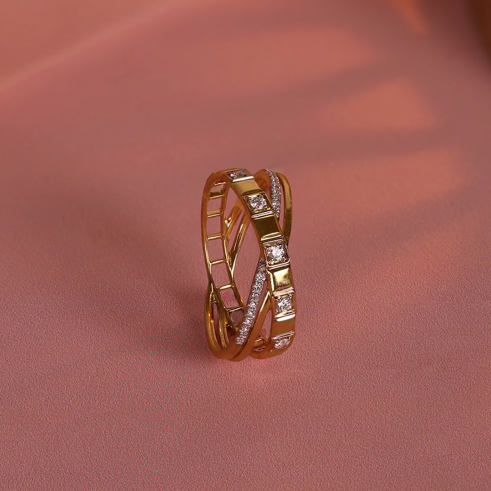Crisscross Glow Gold & Diamond Finger Ring,,hi-res image number null
