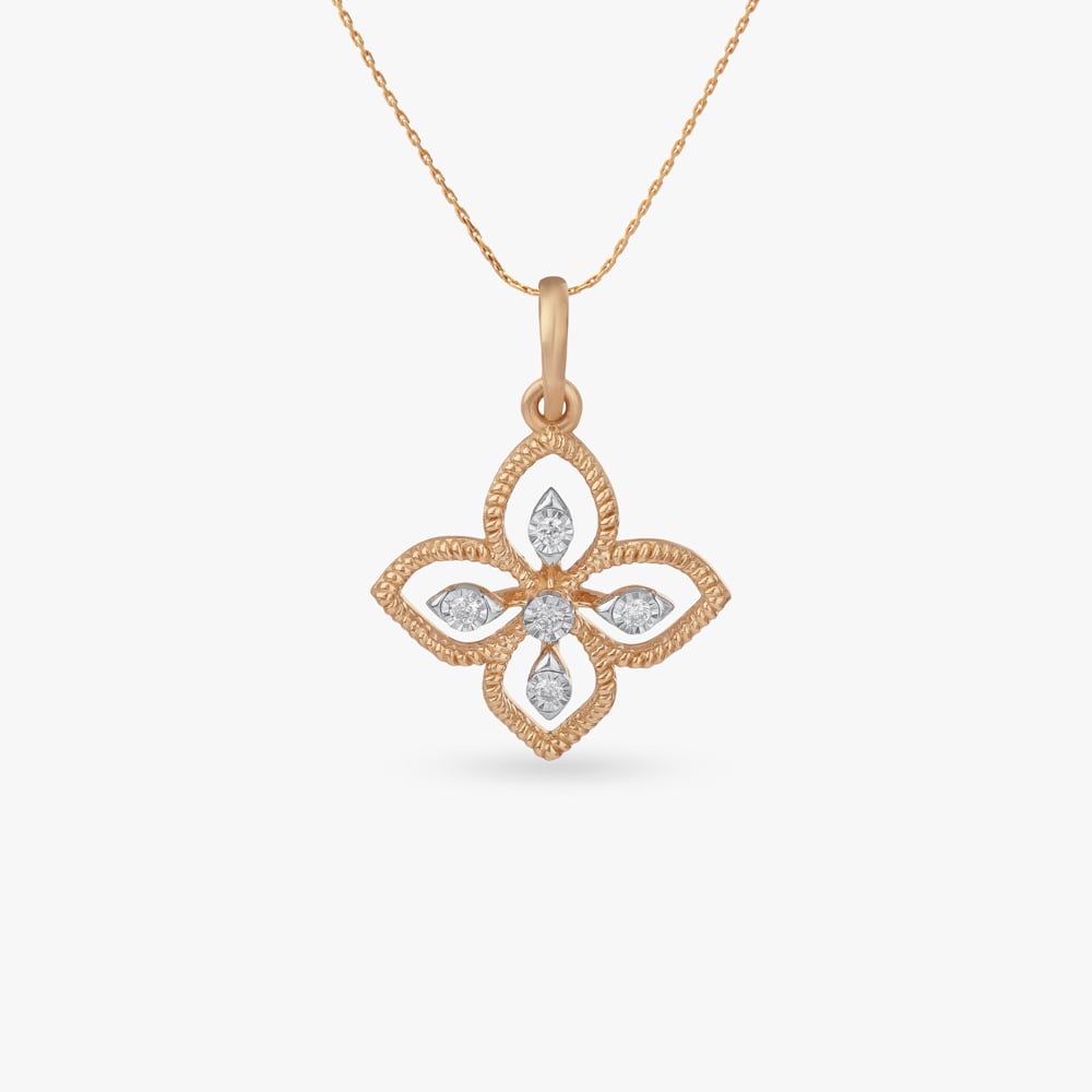 

Floral Crest Diamond Pendant