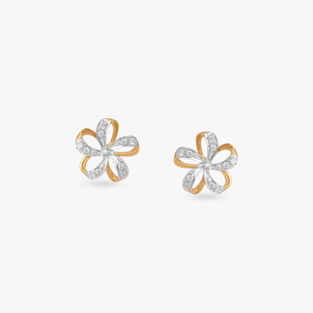 Blooming Floral Traditional Diamond Stud Earrings,,hi-res image number null