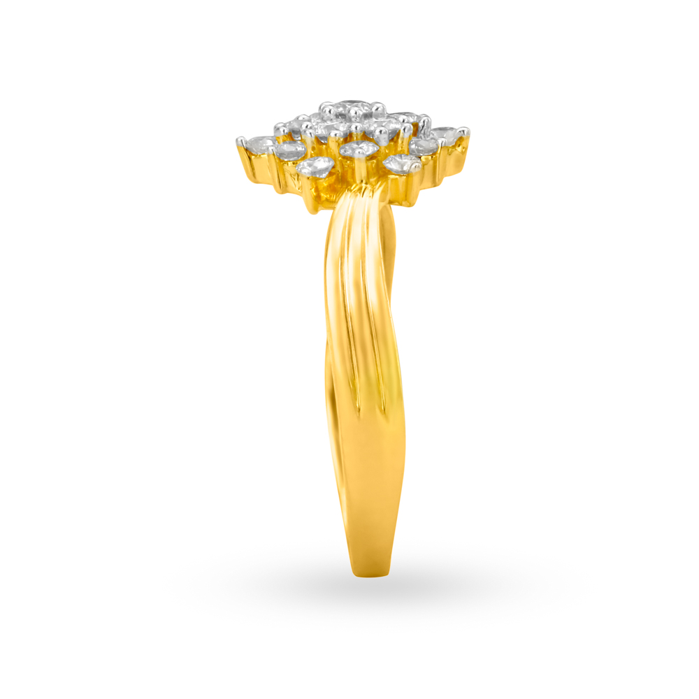 Beautiful 18 Karat Gold And Floral Diamond Ring,,hi-res image number null